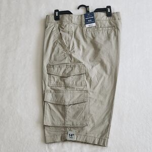 🩳 George Men’s Tan Cargo Messenger Shorts – Size 42, NWT, 14” Inseam